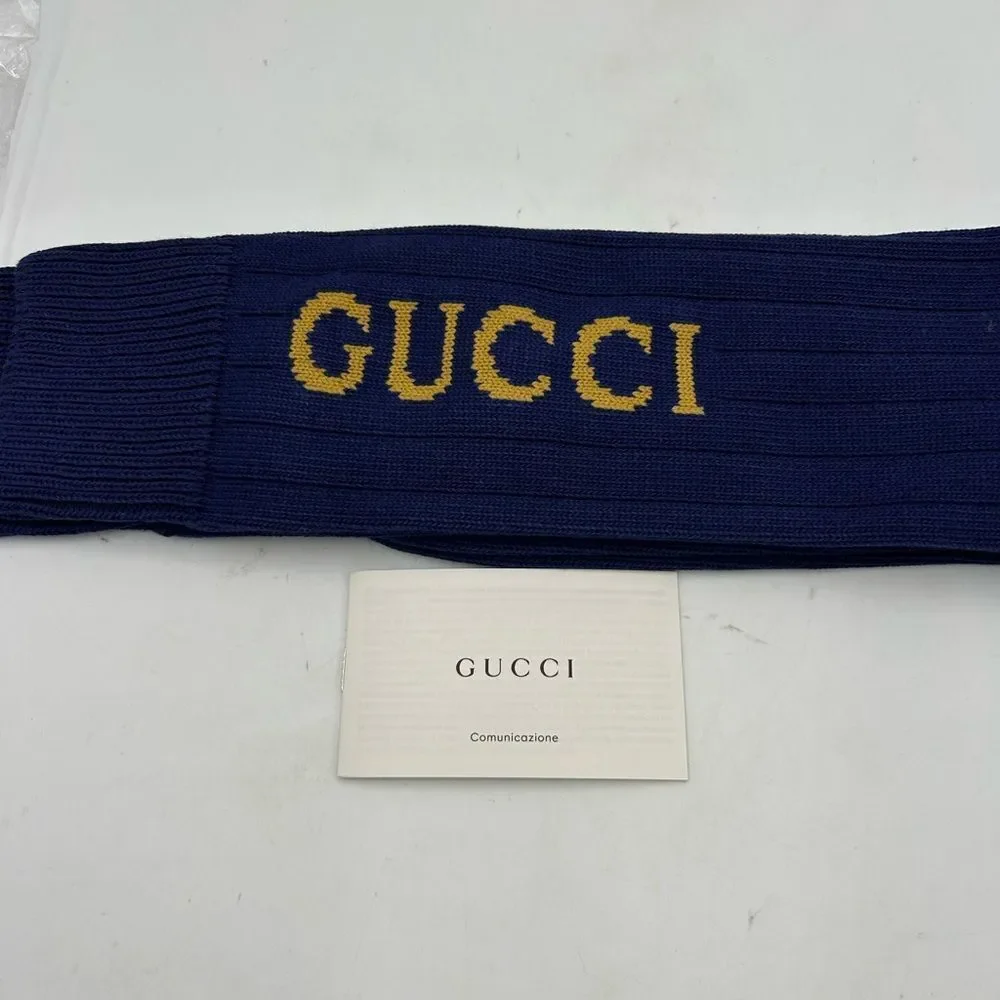 Men's Gucci intarsia logo socks size medium, made in Italy